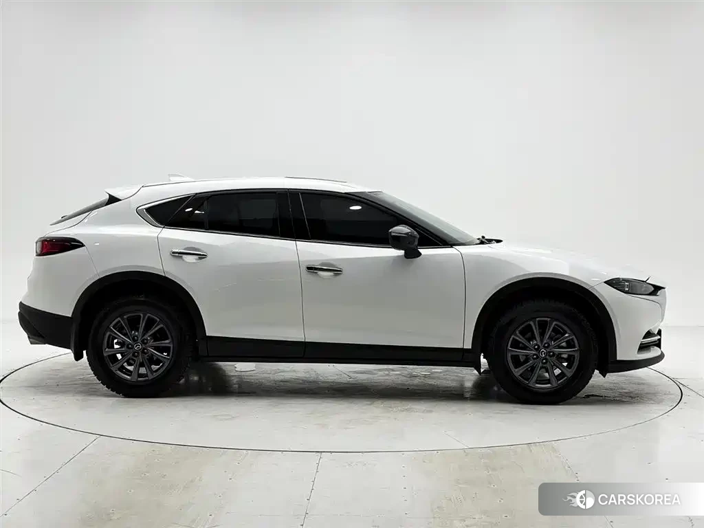 Mazda CX-4 id 4644570 из Китая 14