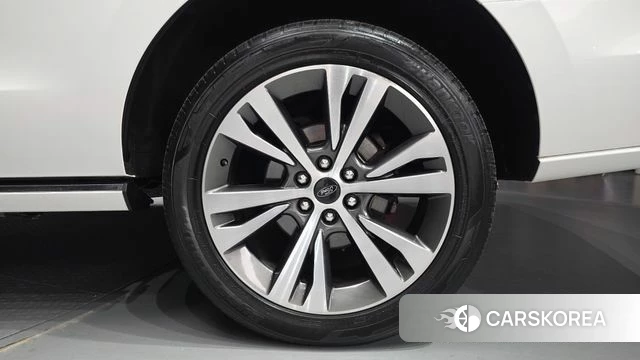 Ford Expeditation id 4779974 из Кореи 14