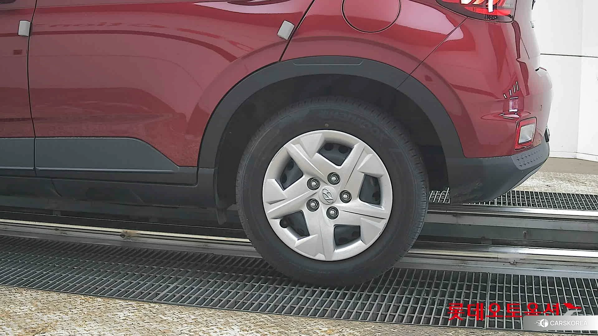 Hyundai Venue id 3875818 из Кореи 14