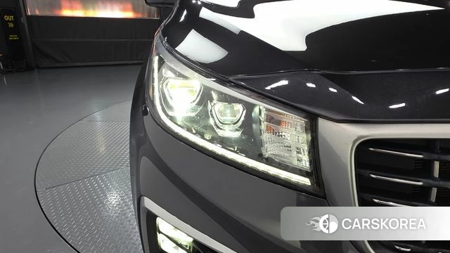 Kia The New Carnival id 4882042 из Кореи 14