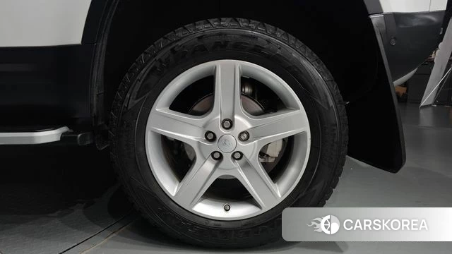 Land Rover Defender (L663) id 4732068 из Кореи 14