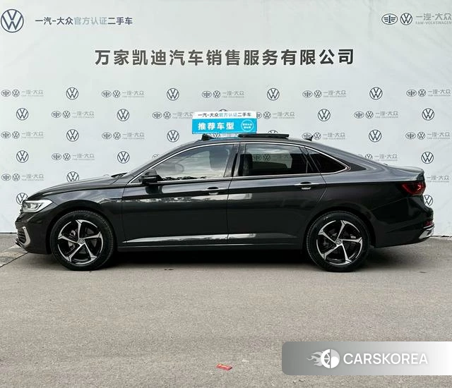 Volkswagen Sagitar id 4258960 из Китая 14