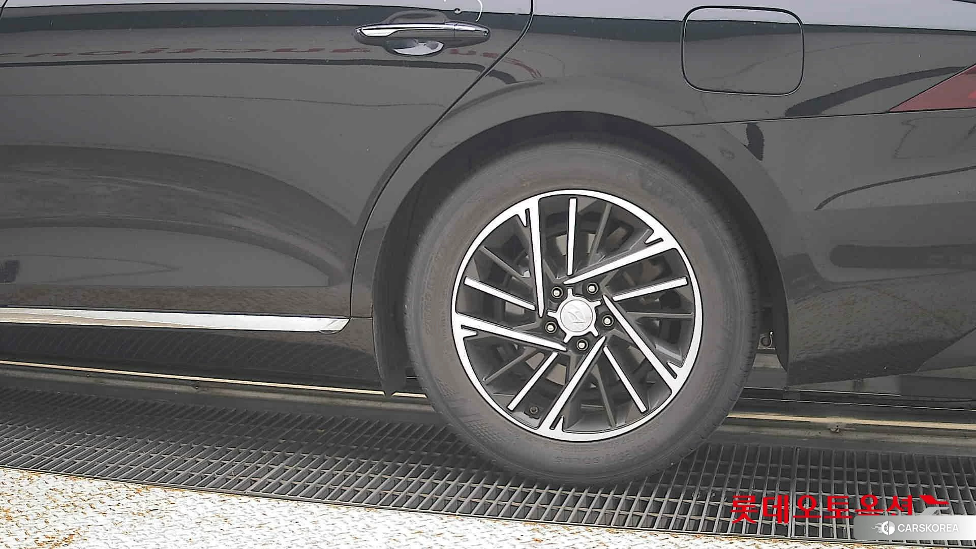 Hyundai Grandeur id 4679316 из Кореи 14