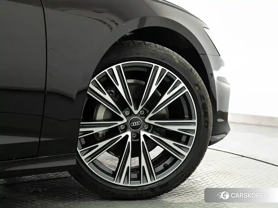 Audi A6L id 4600450 из Китая 14