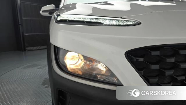 Hyundai The New Kona id 4618800 из Кореи 14