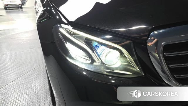 Mercedes-Benz E-Class W213 id 4424782 из Кореи 14