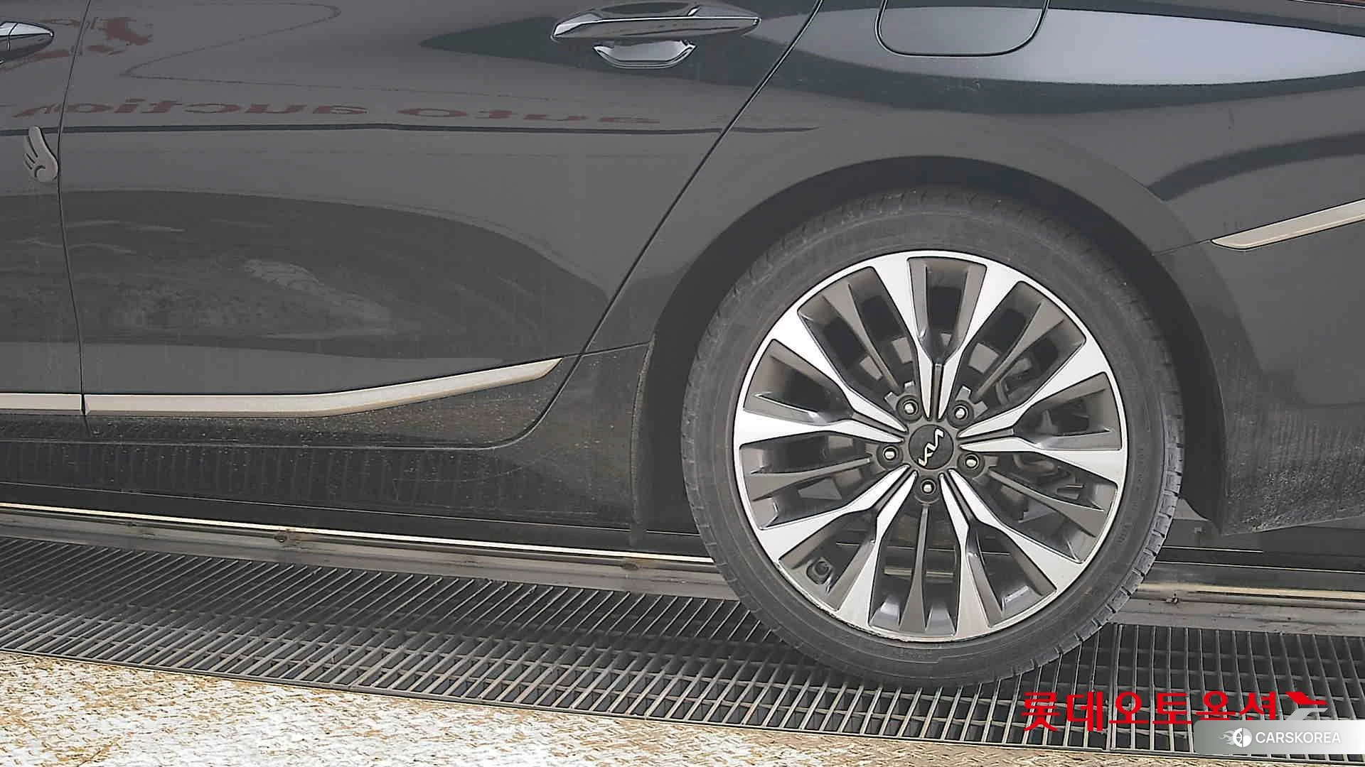 Kia K8 id 3882132 из Кореи 14