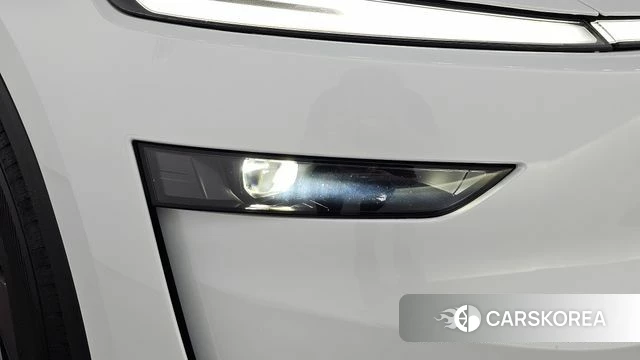 Tesla Model Y id 4686415 из Кореи 14
