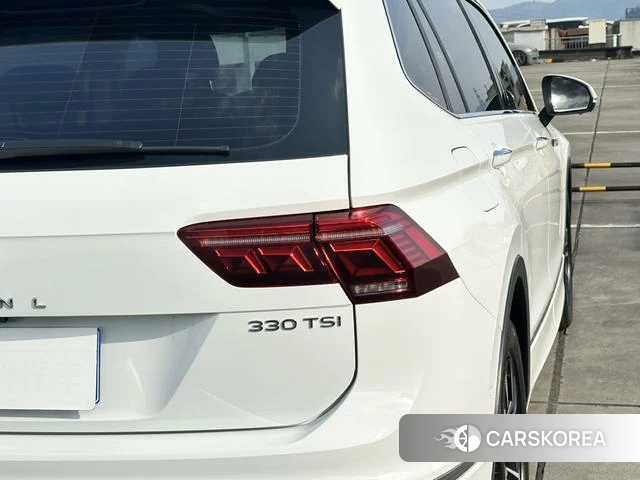 Volkswagen Tiguan L id 4258792 из Китая 14