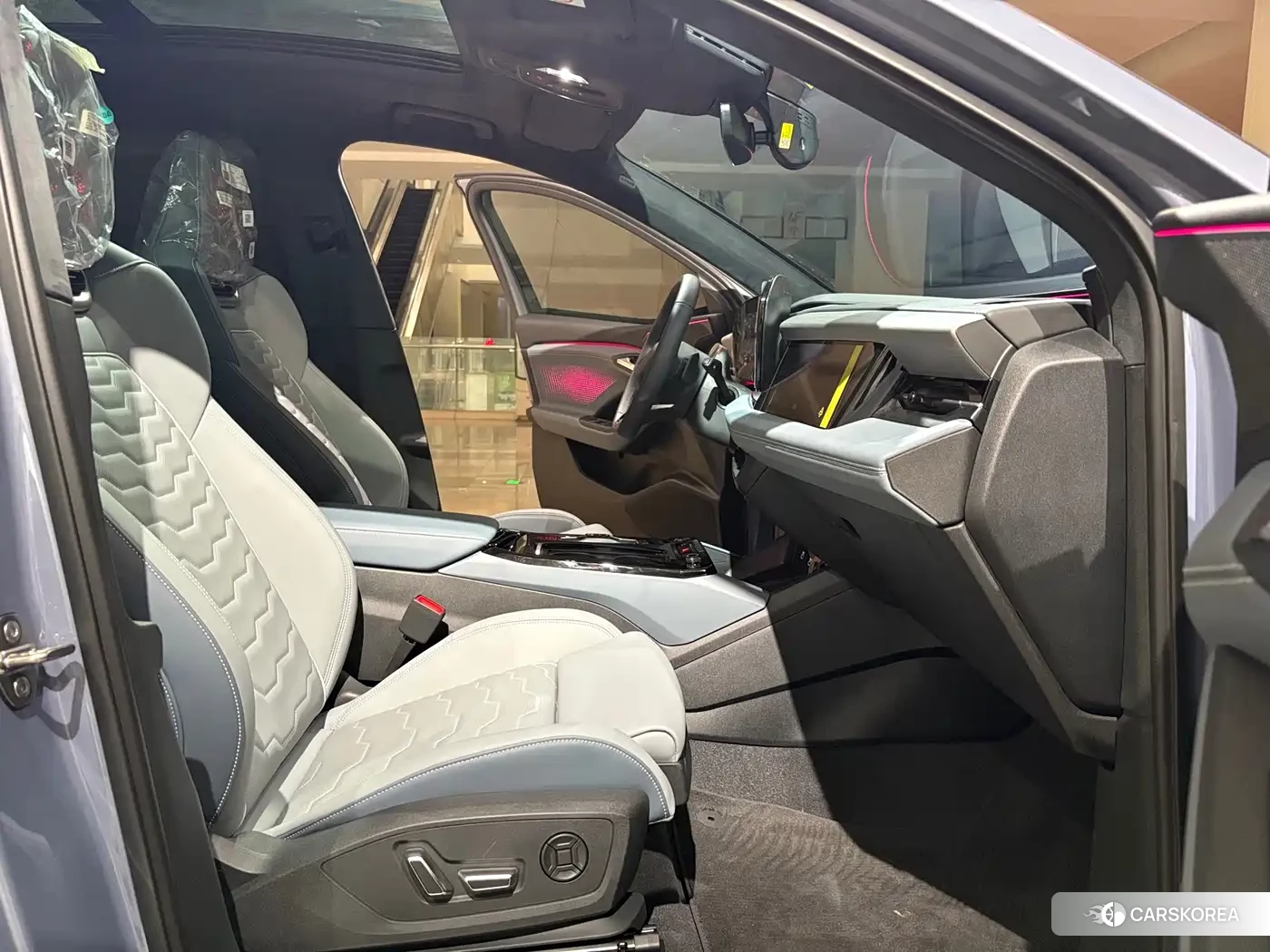 Audi Q6L e-tron id 4546638 из Китая 14