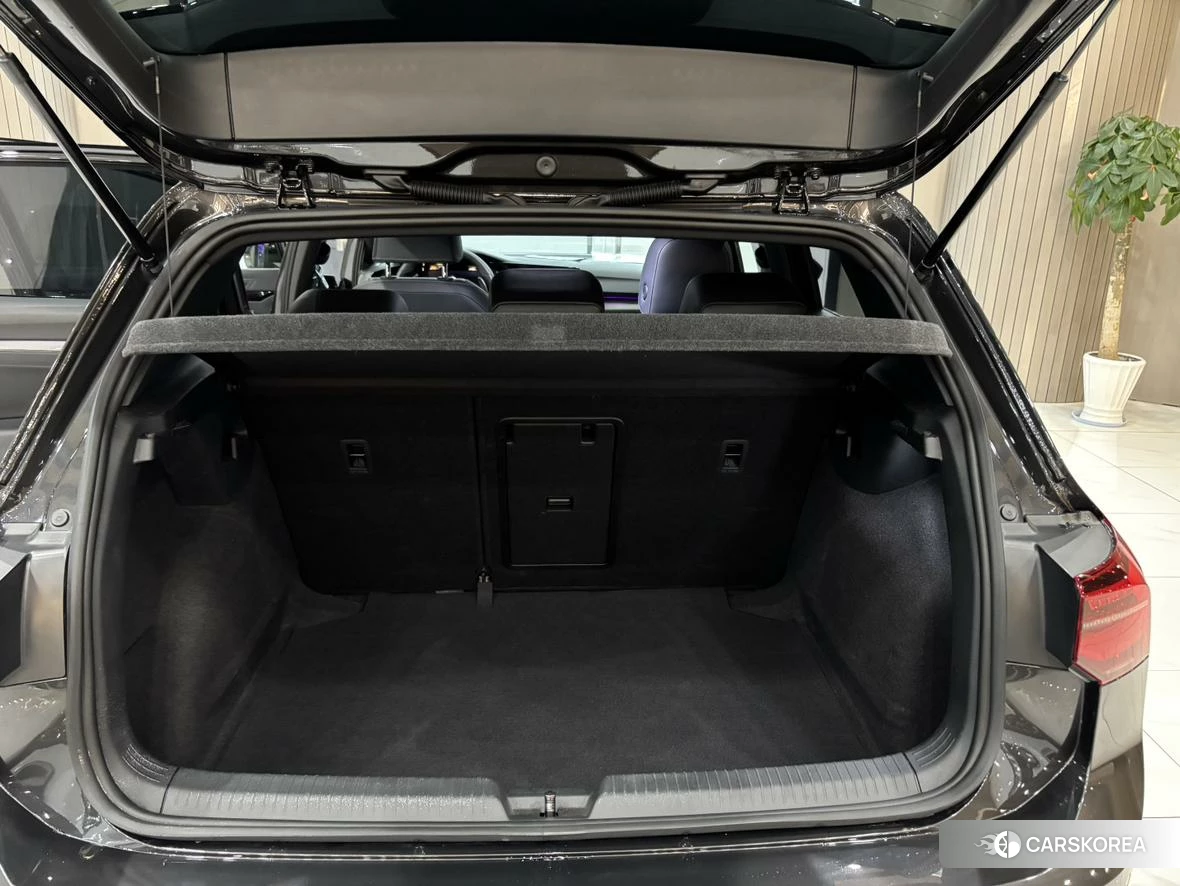 Volkswagen Golf id 4498856 из Китая 14