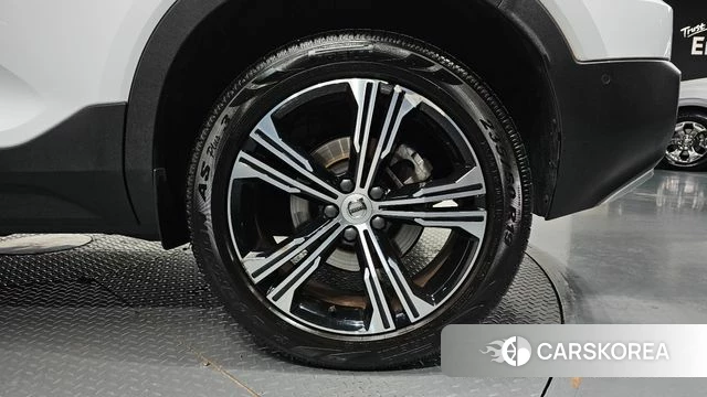Volvo XC40 id 4779725 из Кореи 14