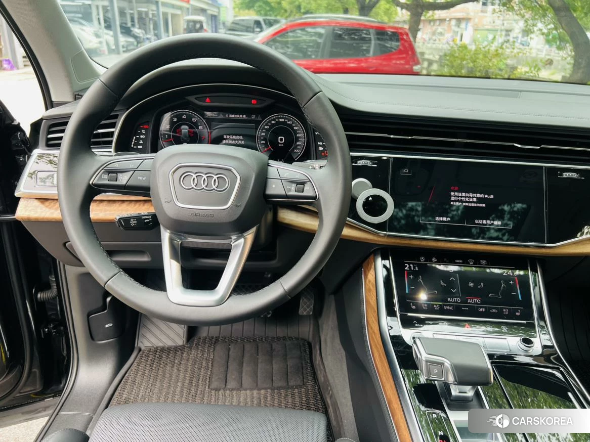 Audi Q7 id 4452800 из Китая 14