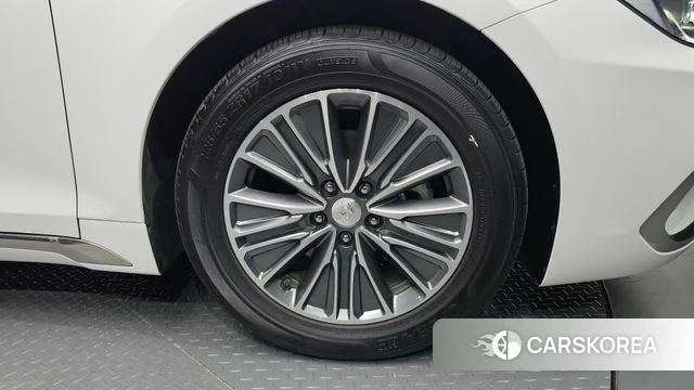 Hyundai Grandeur IG Hybrid id 4520367 из Кореи 14