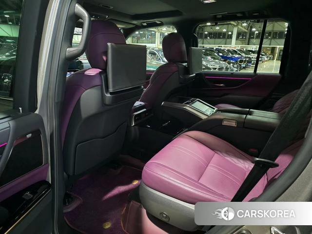 Lexus LX id 4262575 из Китая 14