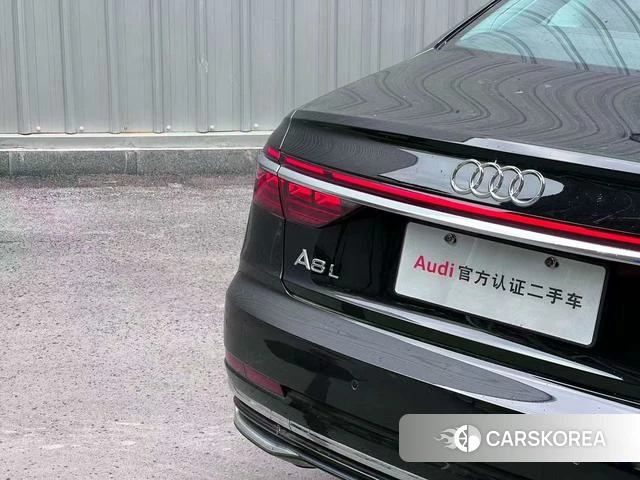 Audi A8 id 4392405 из Китая 14