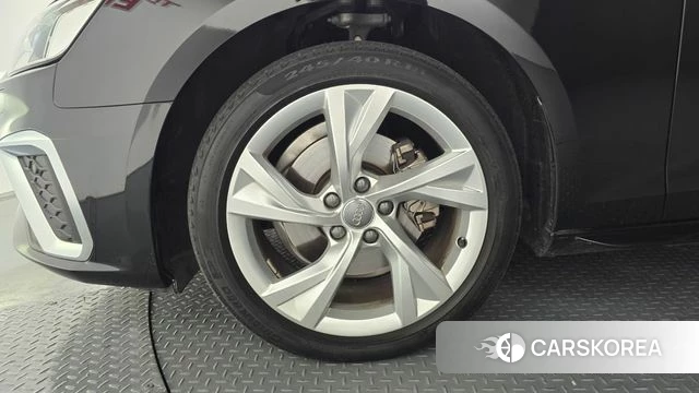 Audi A4 (B9) id 4561883 из Кореи 14