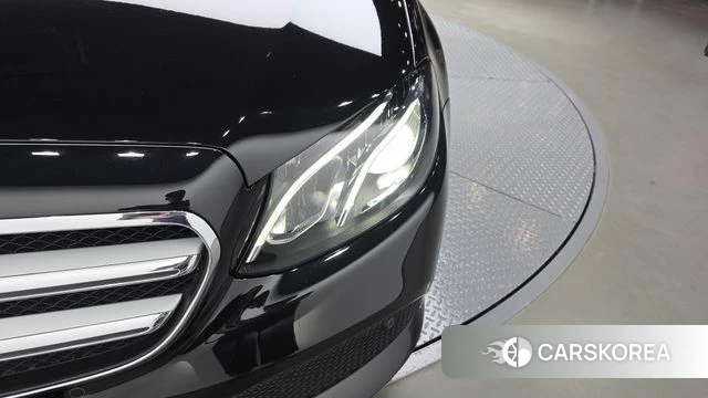 Mercedes-Benz E-Class W213 id 4525947 из Кореи 14