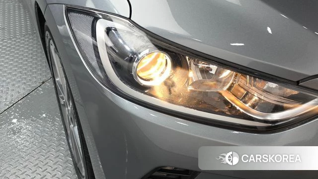 Hyundai Avante AD id 4672839 из Кореи 14