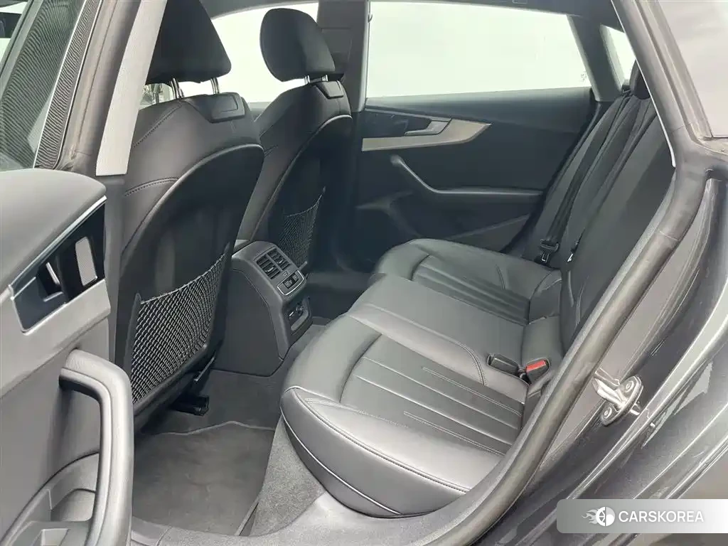 Audi A5 id 4644704 из Китая 14