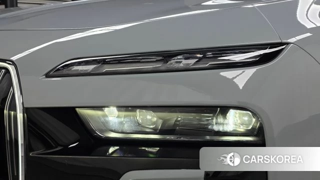 BMW 7 Series (G70) id 4757604 из Кореи 14