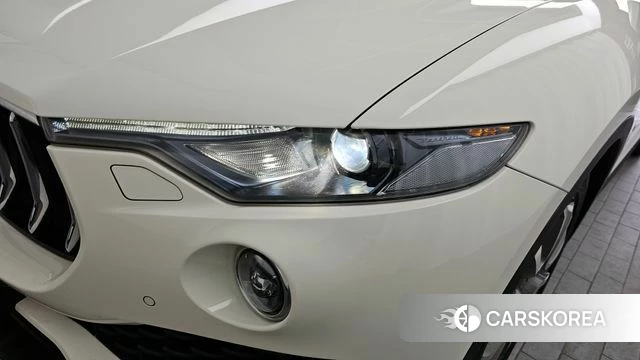 Maserati Levante id 4397976 из Кореи 14