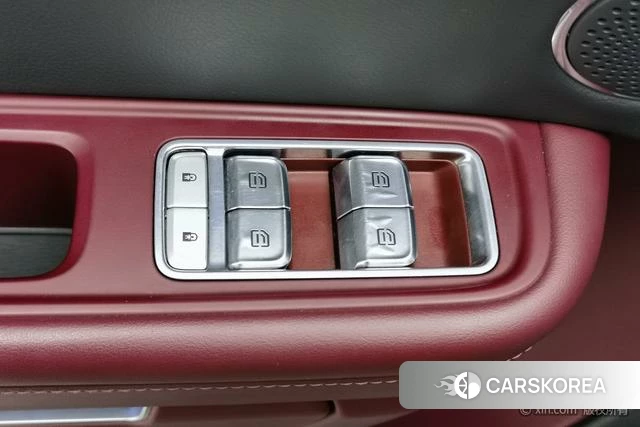 Red flag E-HS9 id 4210418 из Китая 14
