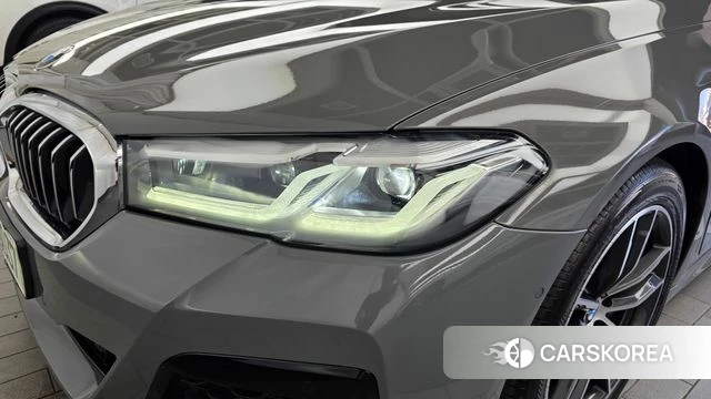 BMW 5 Series (G30) id 4864639 из Кореи 14