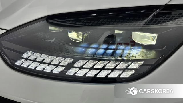 Hyundai Ionic 6 id 4934943 из Кореи 14