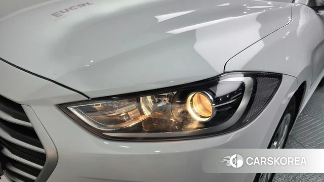 Hyundai Avante AD id 4615402 из Кореи 14
