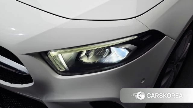 Mercedes-Benz A-Class W177 id 4651860 из Кореи 14