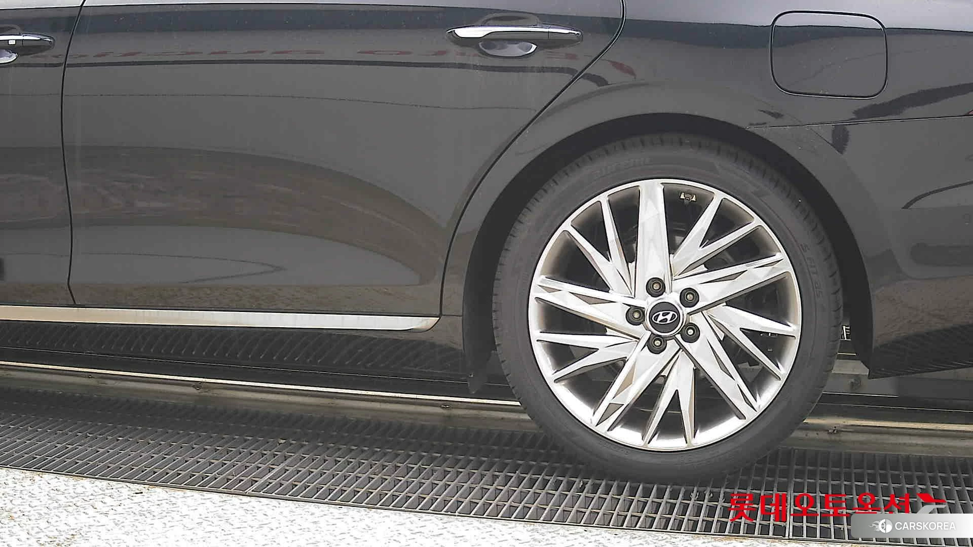 Hyundai Grandeur id 4296833 из Кореи 14