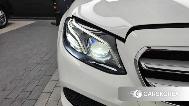 Mercedes-Benz E-Class W213 id 4519747 из Кореи 14