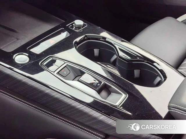 Audi A5L id 4298382 из Китая 14