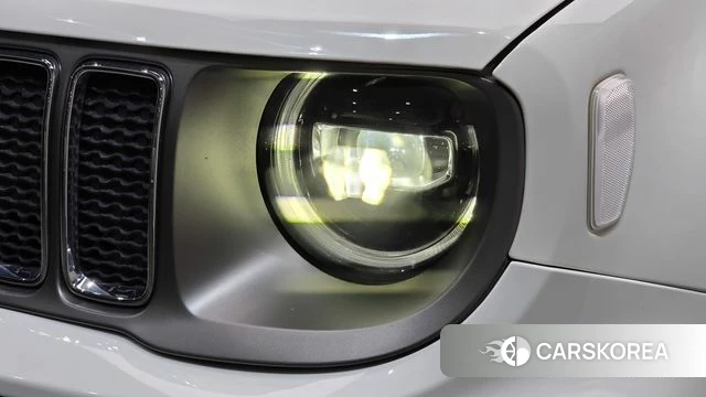 Jeep Renegade id 4894988 из Кореи 14