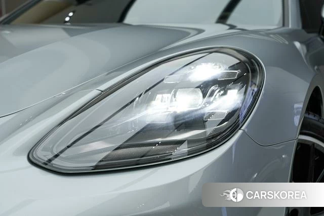 Porsche Panamera id 3993582 из Китая 14