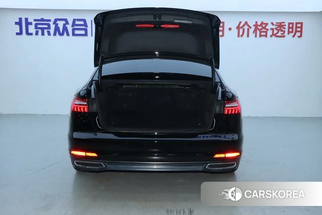 Audi A6L id 4259191 из Китая 14