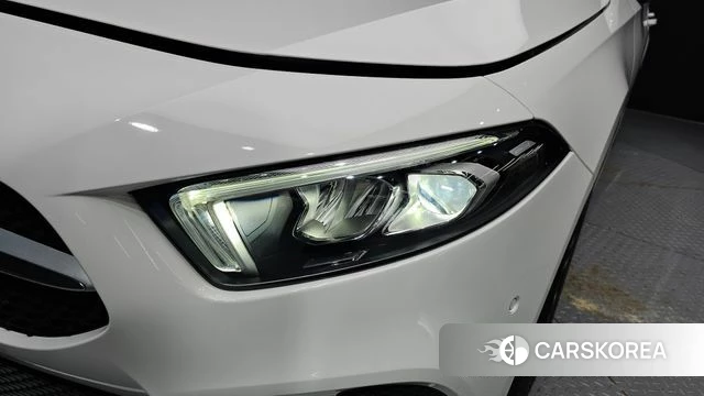 Mercedes-Benz A-Class W177 id 4445656 из Кореи 14