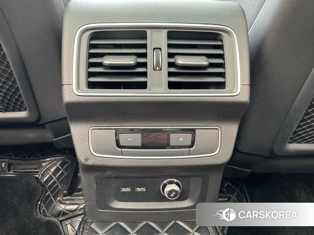 Audi Q5L id 4275516 из Китая 14