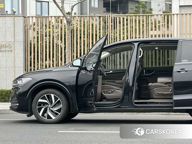 Volkswagen Weiran id 4272215 из Китая 14