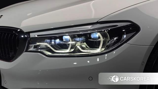 BMW 5 Series (G30) id 4722058 из Кореи 14