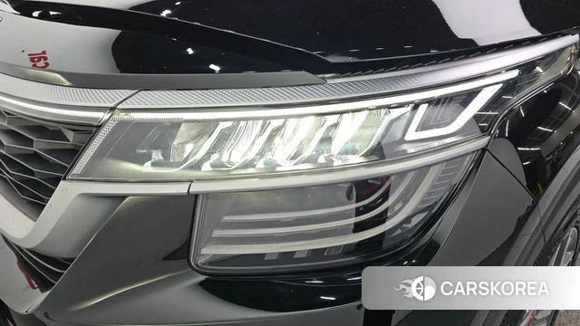 Kia Seltos id 4496128 из Кореи 14