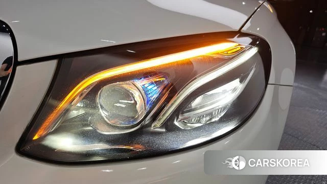 Mercedes-Benz E-Class W213 id 4609959 из Кореи 14