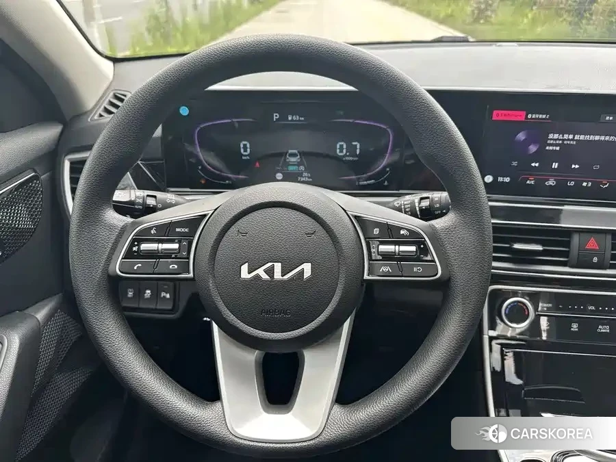 Новый Kia Seltos id 4949717 из Китая 14