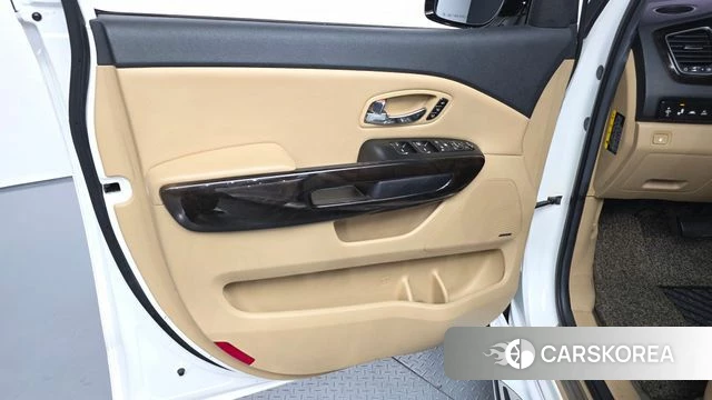 Kia The New Carnival id 4318302 из Кореи 14