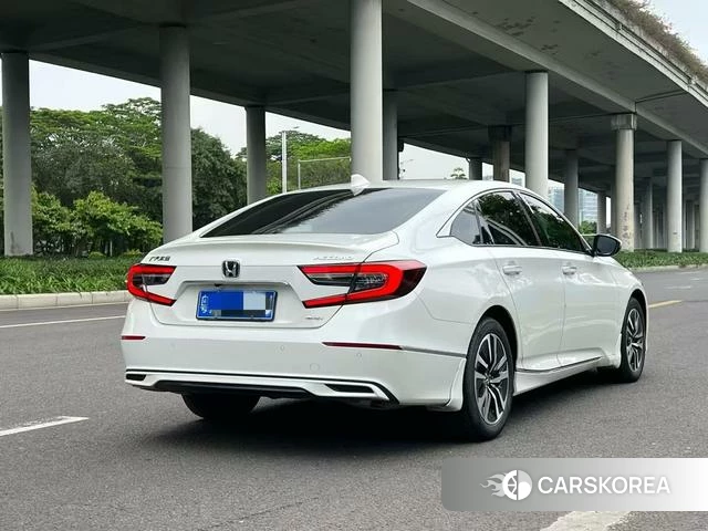 Honda Accord id 4279351 из Китая 14