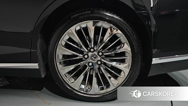 Lexus LS500 5th generation id 4603612 из Кореи 14