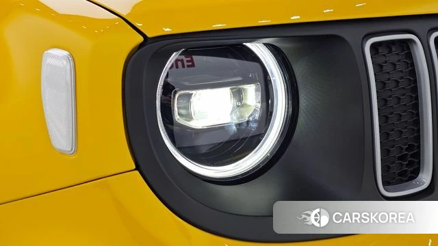 Jeep Renegade id 4871159 из Кореи 14