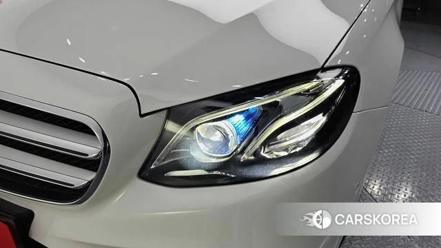 Mercedes-Benz E-Class W213 id 4465338 из Кореи 14