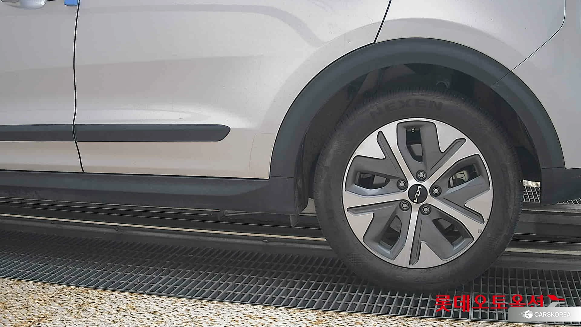 Kia Niro Plus id 4674164 из Кореи 14